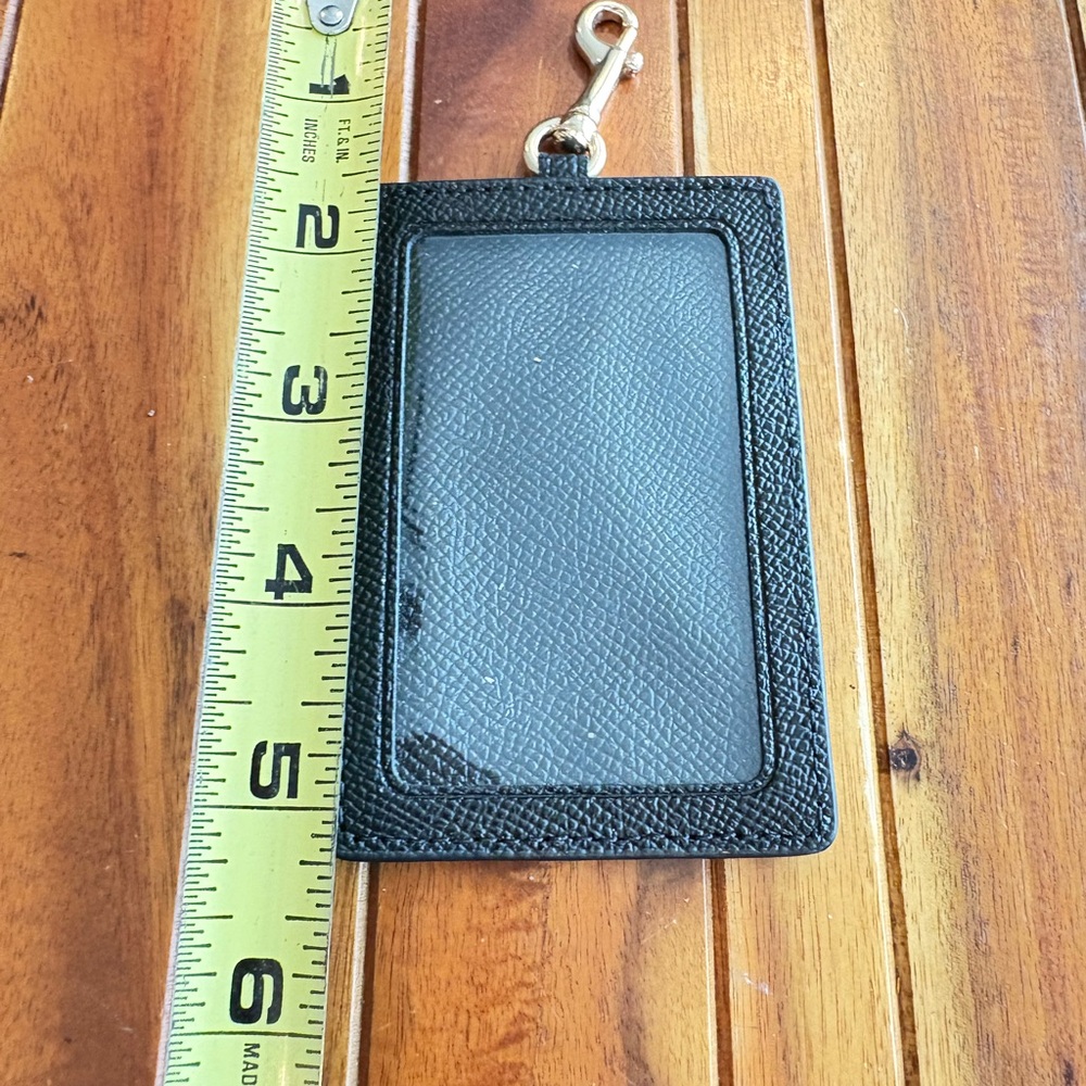 Coach Textured Black Card Holder with Gold Logo - Picture 4 of 4